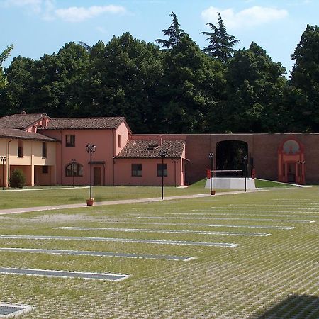 Imola Village Exterior foto