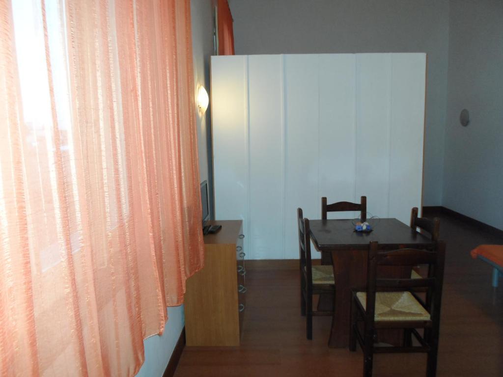 Imola Village Habitación foto